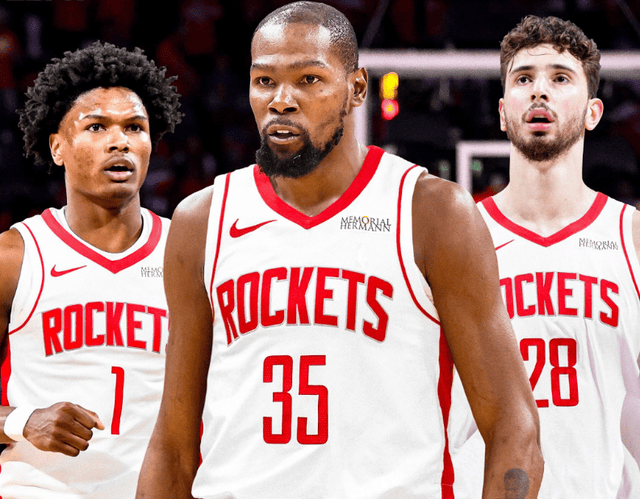 记者：于汉超参加教练员培训班，冬训时以助教身份与申花会合（记者称于汉超正参加教练员培训，冬训将以助教身份与申花汇合）