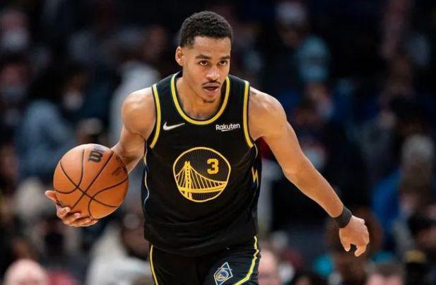 意媒：恩-内斯里可能冬窗就转会沙特，塞维利亚将获转会分成（意媒：恩-内斯里或今冬转投沙特，塞维利亚可获转会分成）