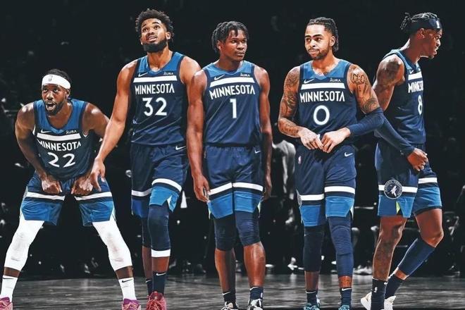 TA：赢球正成为枪手的一种习惯；诺伊尔在定位球防守上很脆弱（TA：阿森纳赢球已成常态；诺伊尔在定位球防守上显脆弱）