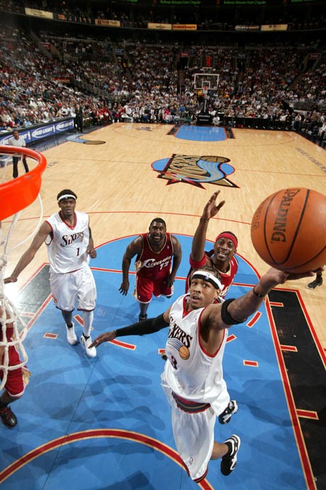 身体对抗硬得离谱（身体对抗强硬爆表）