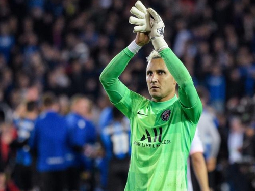 NBA：詹姆斯30+10+8 湖人险胜灰熊（NBA：詹姆斯30分10篮板8助攻，湖人惊险击败灰熊）