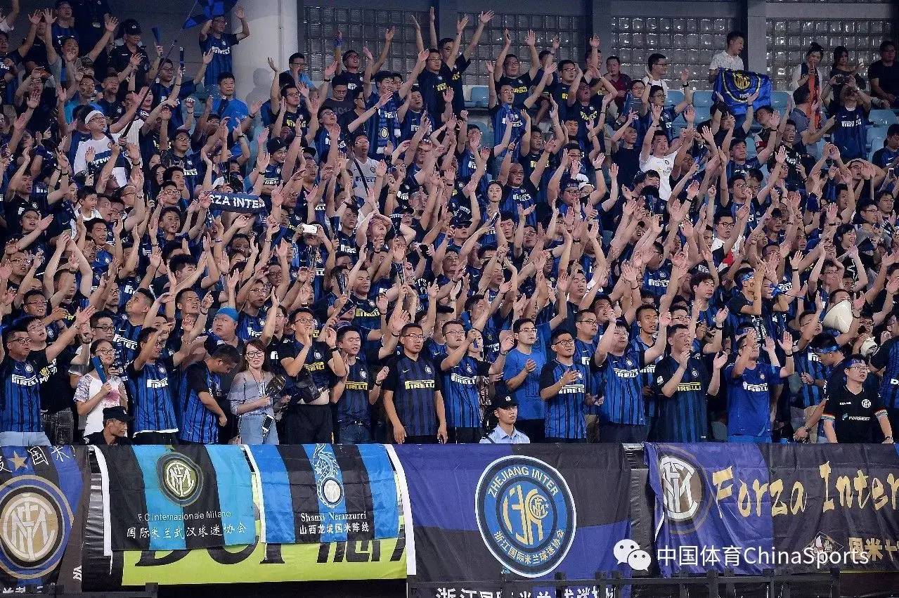 官方：38岁洛里与洛杉矶FC达成1+1续约协议（洛杉矶FC官宣与38岁洛里签订1+1续约合同）