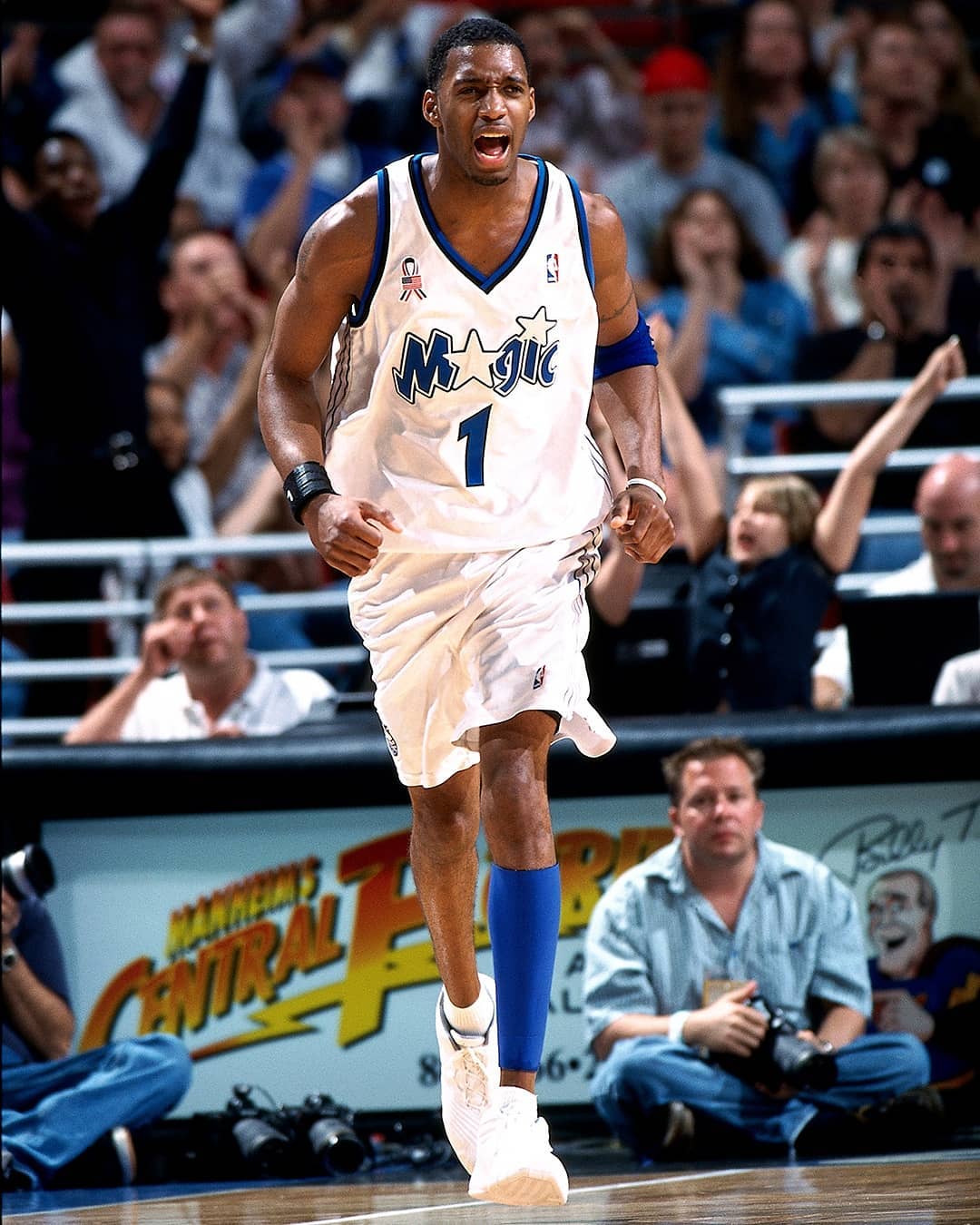 记者：巴萨已经就阿尔瓦雷斯的转会与马竞进行了接触（媒体：巴萨已与马竞就阿尔瓦雷斯转会展开接触）