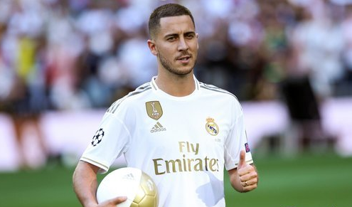 球星自曝每日训练 8 小时，坚持令人动容（每日苦练8小时，球星的坚持令人动容）