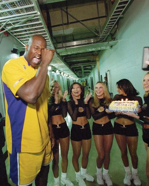 传闻：切尔西和阿森纳领跑马赛前锋罗比尼奥-瓦斯争夺战（据称切尔西与阿森纳领跑马赛前锋罗比尼奥-瓦斯争夺战）