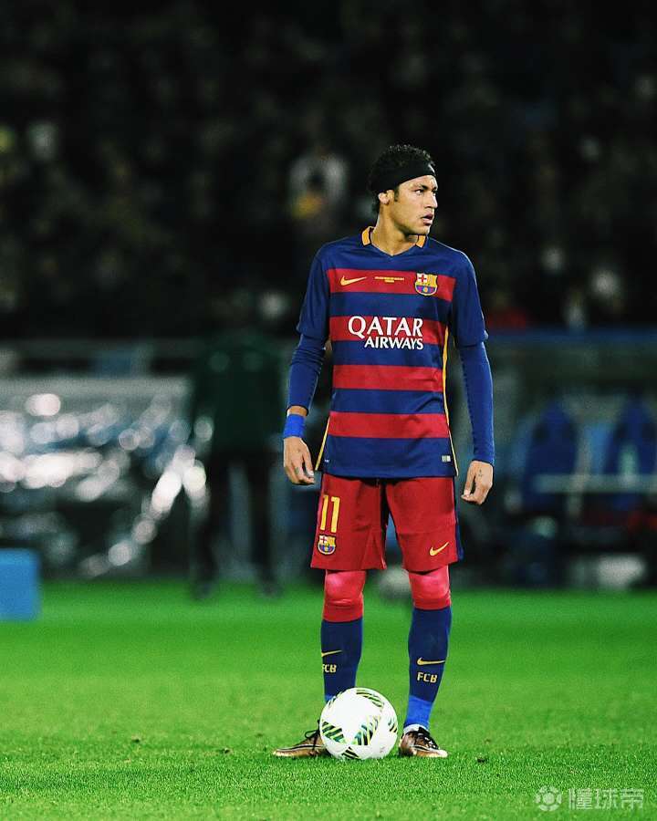 奥利塞vs弗赖堡全场数据：打进2球，助攻3次，拦截2次（奥利塞战弗赖堡神勇：梅开二度、送出3助并完成2次拦截）