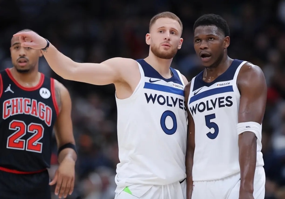 官方：泽林斯基战维罗纳轰出的世界波当选意甲11月最佳进球（官宣：泽林斯基对维罗纳的世界波获评意甲11月最佳进球）