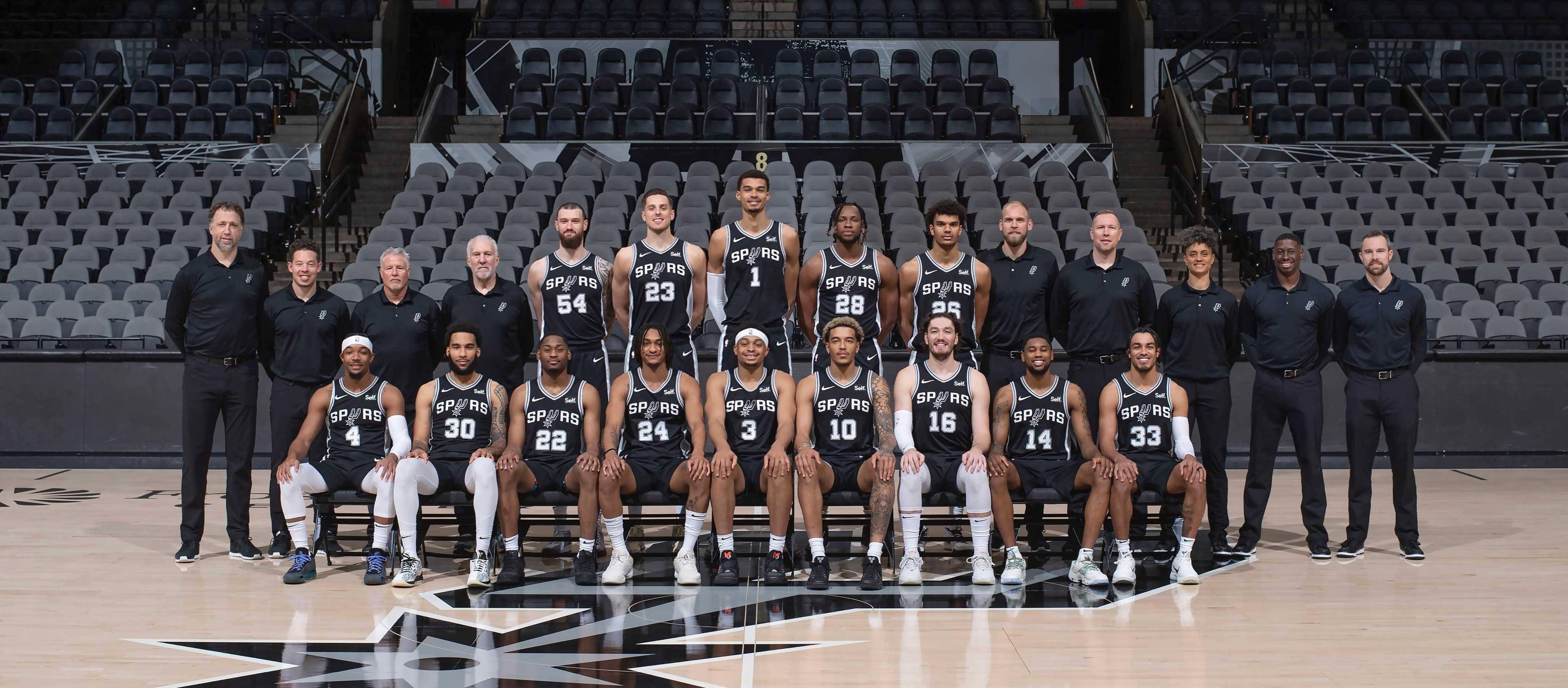 杨瀚森8+4+3 开拓者不敌雷霆；湖人险胜爵士（杨瀚森砍下8分4板3助，开拓者负雷霆，湖人险胜爵士）