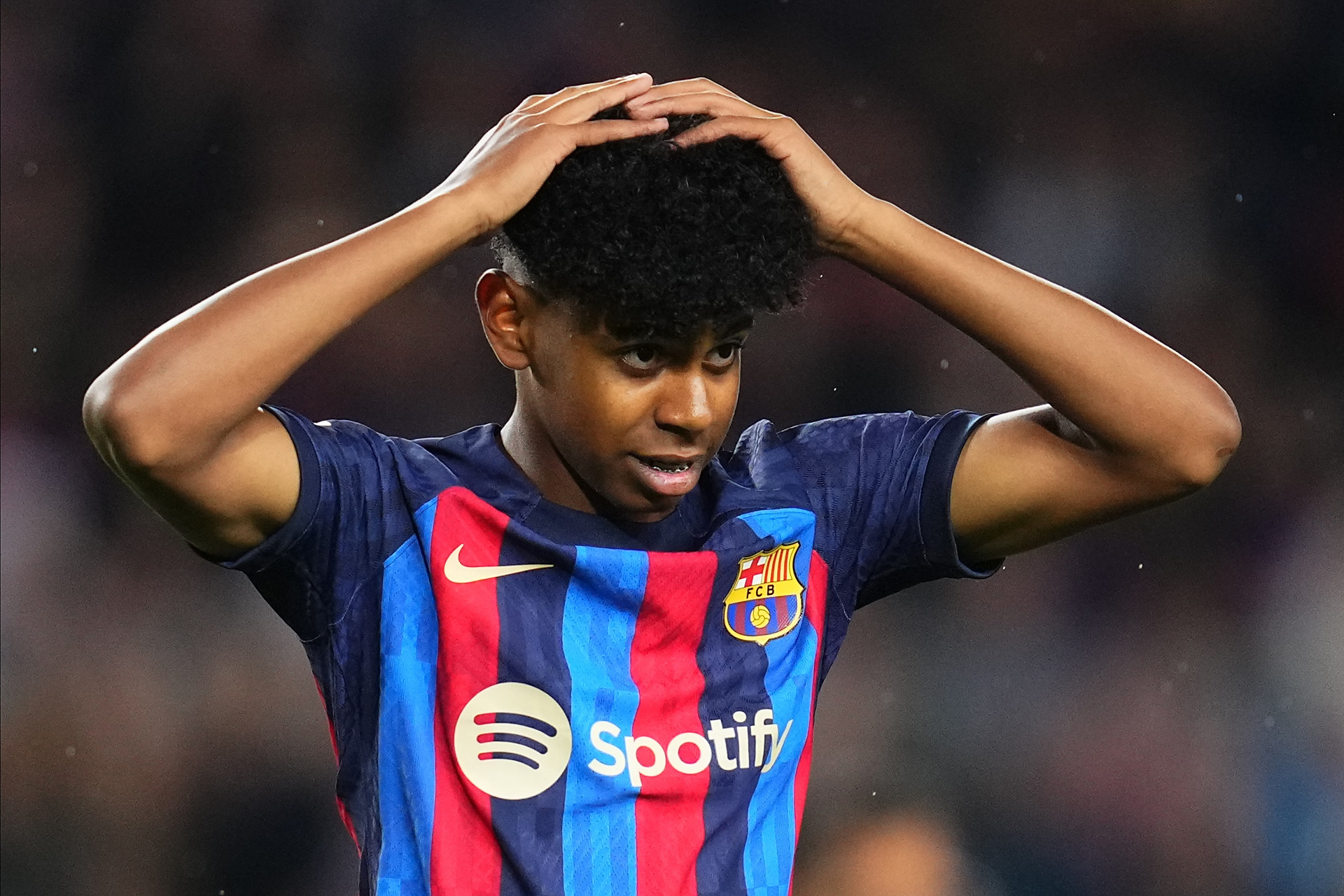 成都蓉城：中超外战的绝对标兵，细节与精神的完美结合（成都蓉城：中超外战领跑者，细节与精神双轮驱动）