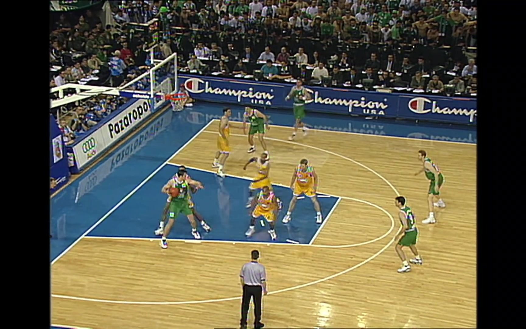 称重仪式结束，迭戈·帕切科与凯文·勒勒·萨乔将在明日对决（称重落幕，迭戈·帕切科与凯文·勒勒·萨乔明日开战）